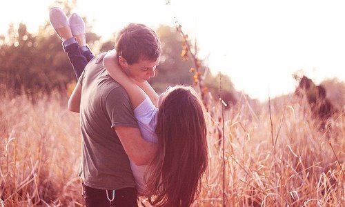 7 Cosas que las Parejas Felices NO hacen 7 Cosas que las Parejas Felices NO hacen